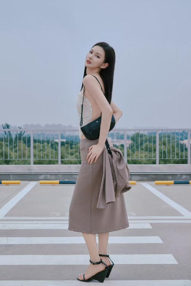 黄教授迷踪